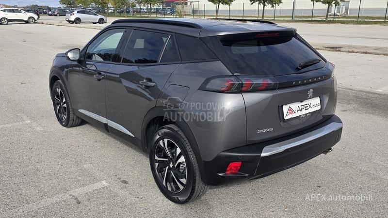 Peugeot 2008 1.5 EHdi EAT8 Allure