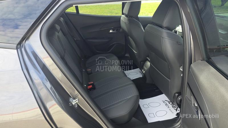 Peugeot 2008 1.5 EHdi EAT8 Allure