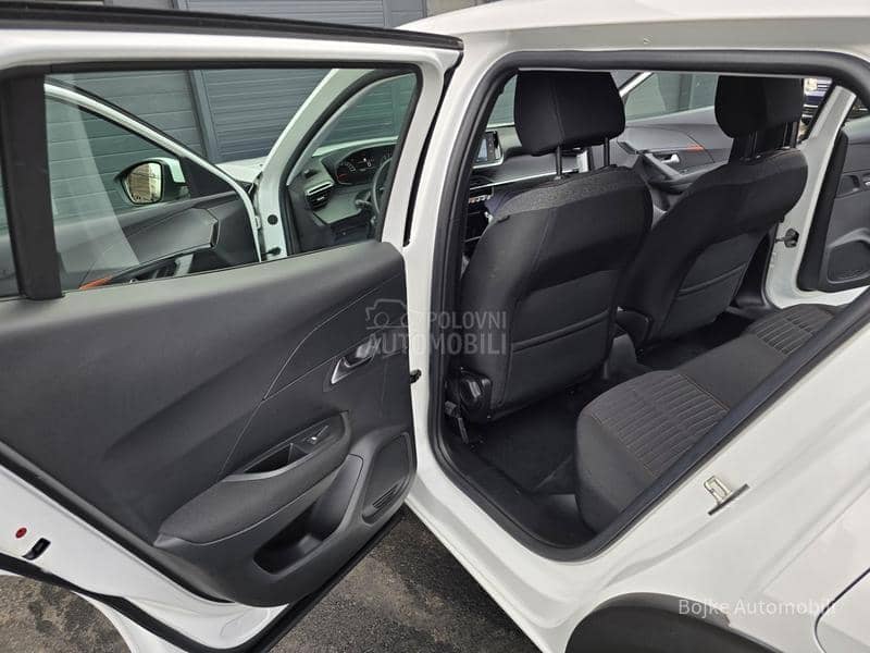 Peugeot 2008 1.5HDI