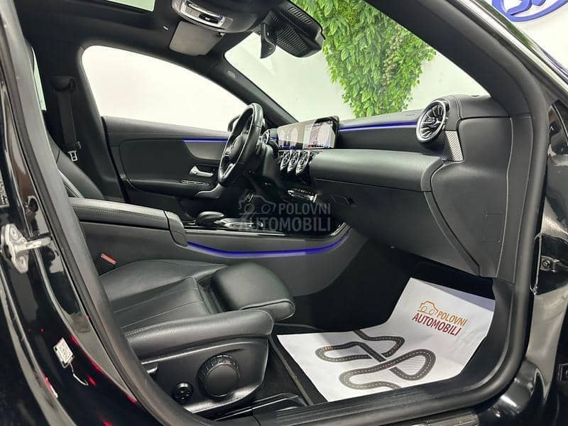 Mercedes Benz CLA 180 AMB AUT