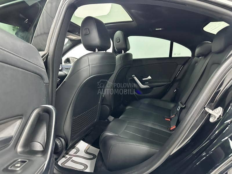 Mercedes Benz CLA 180 AMB AUT