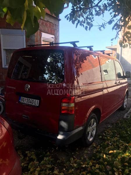 Volkswagen Transporter T5 1.9 TDI