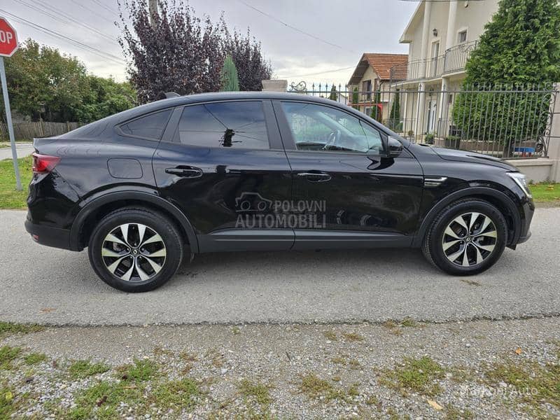 Renault Arkana E TECH 145