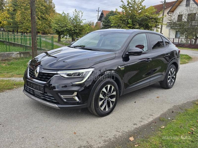 Renault Arkana E TECH 145