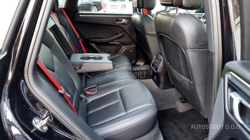 Porsche Macan 2.0