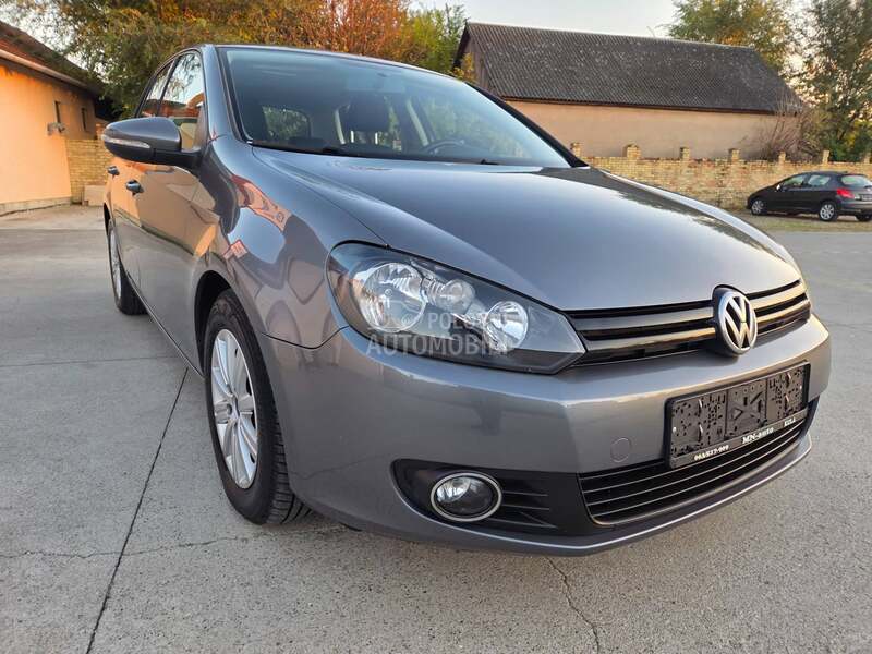 Volkswagen Golf 6 1.6 TDi BLUEMOTION