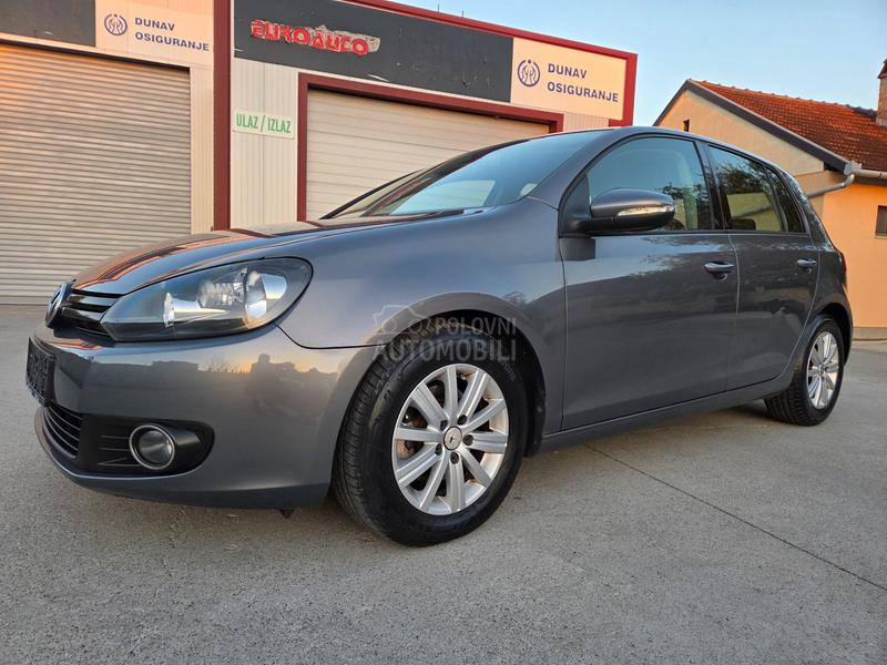 Volkswagen Golf 6 1.6 TDi BLUEMOTION