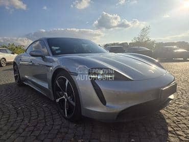 Porsche Taycan 4S performans bateri