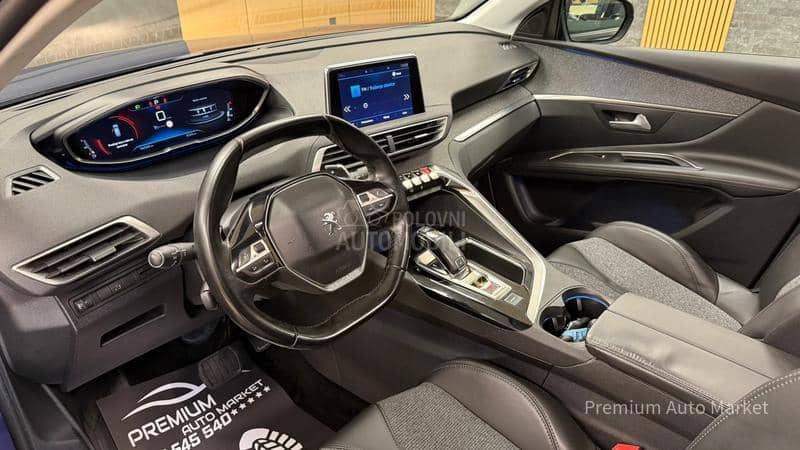 Peugeot 3008 //PANO//AUT/NOV