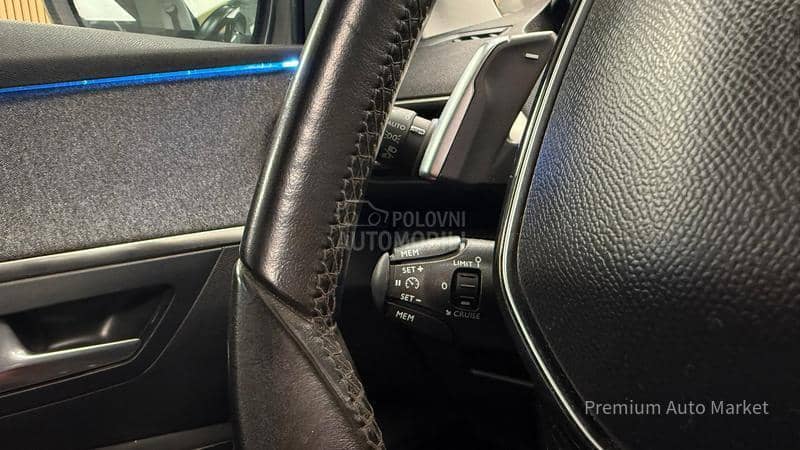 Peugeot 3008 //PANO//AUT/NOV