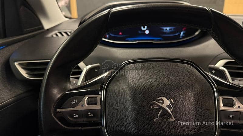 Peugeot 3008 //PANO//AUT/NOV