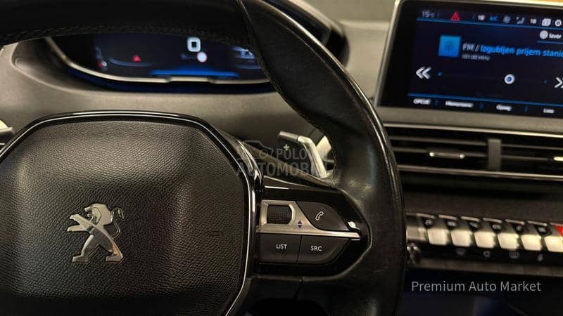 Peugeot 3008 //PANO//AUT/NOV