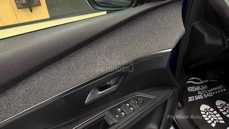 Peugeot 3008 //PANO//AUT/NOV