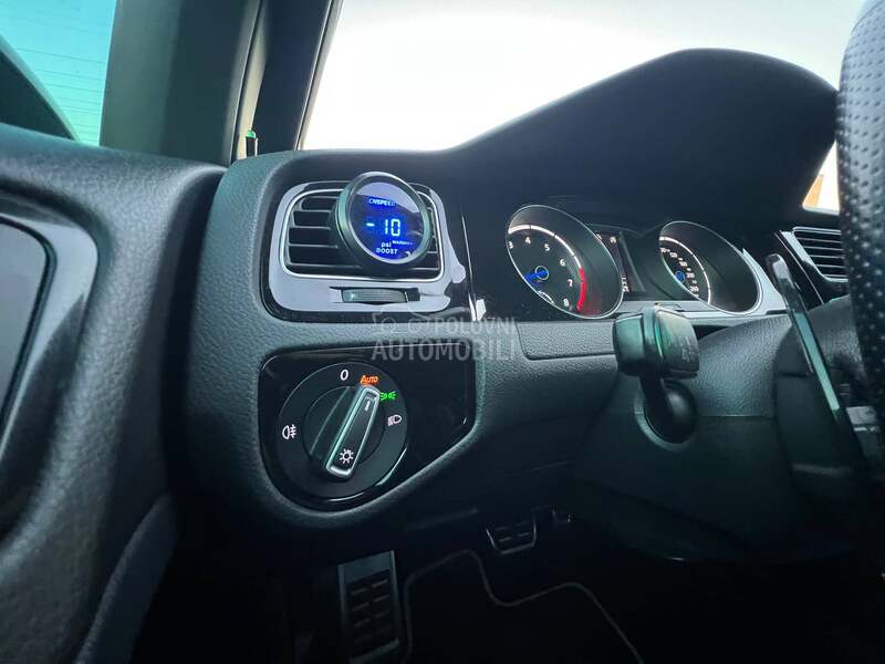 Volkswagen Golf 7 R-JEZIVO BRZ