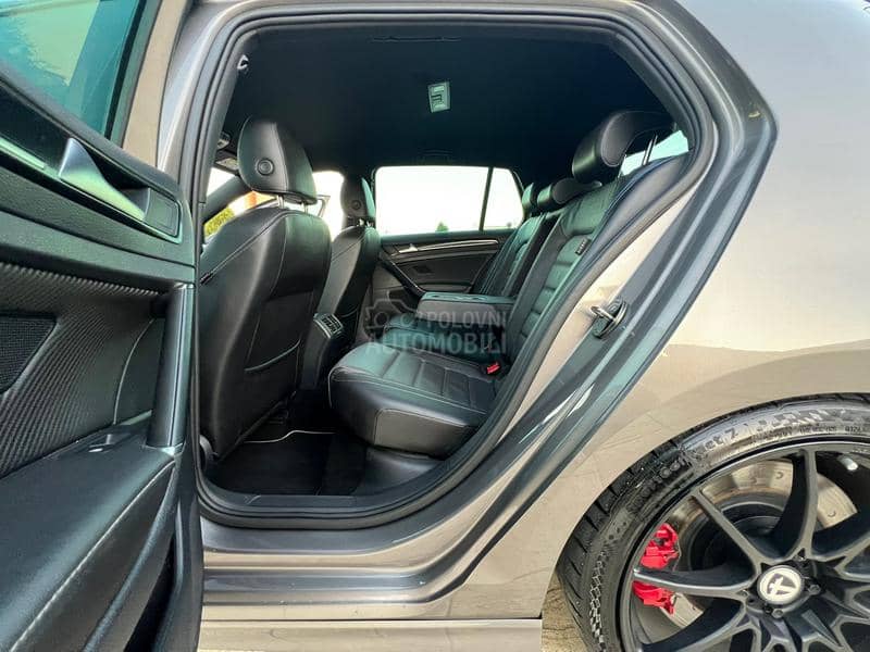 Volkswagen Golf 7 R-JEZIVO BRZ