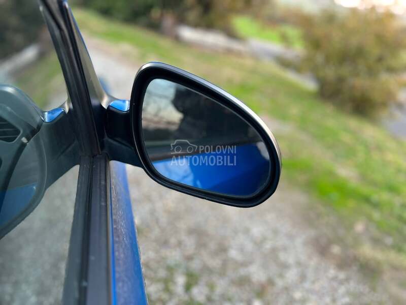 Retrovizor levi desni