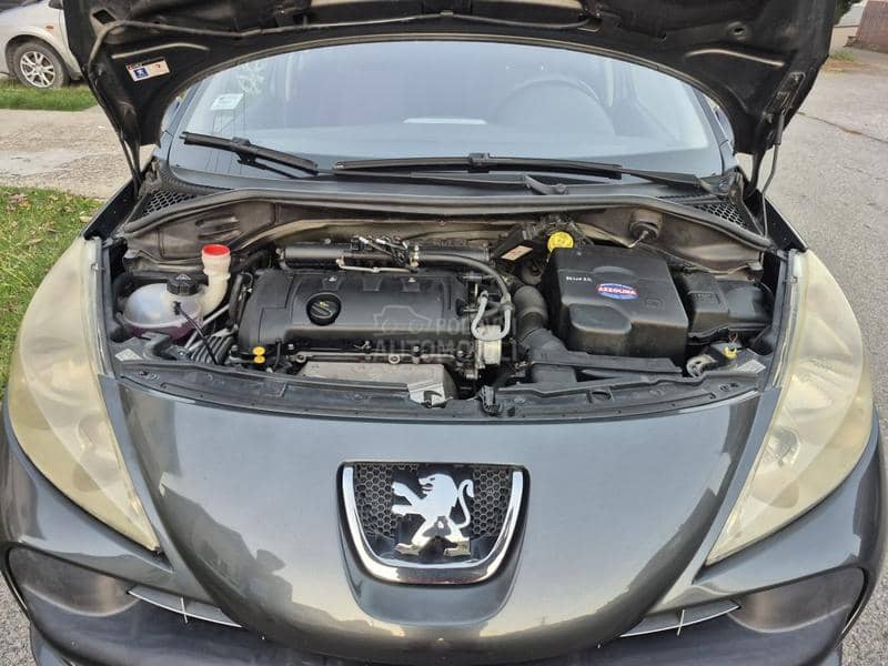 Peugeot 207 1.4 B/G TOOP