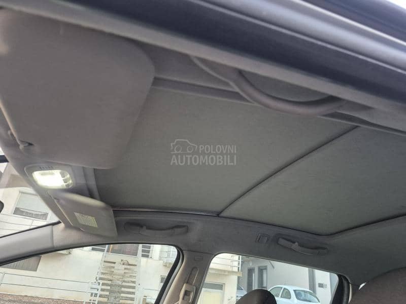 Peugeot 207 1.4 B/G TOOP