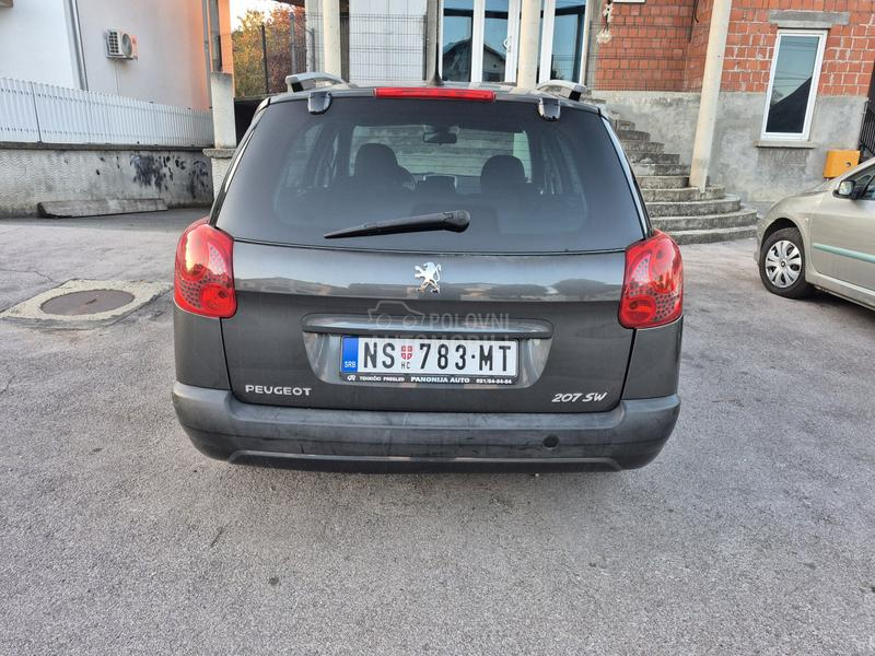 Peugeot 207 1.4 B/G TOOP