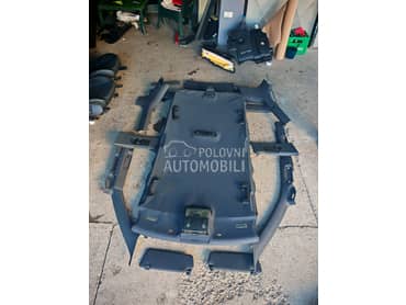 crno nebo, enterijer za Audi A4