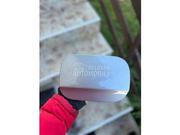 Poklopac rezervoara za Mercedes Benz A Klasa od 2004. do 2012. god.