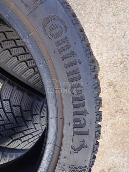Continental 215/45 R16 Zimska