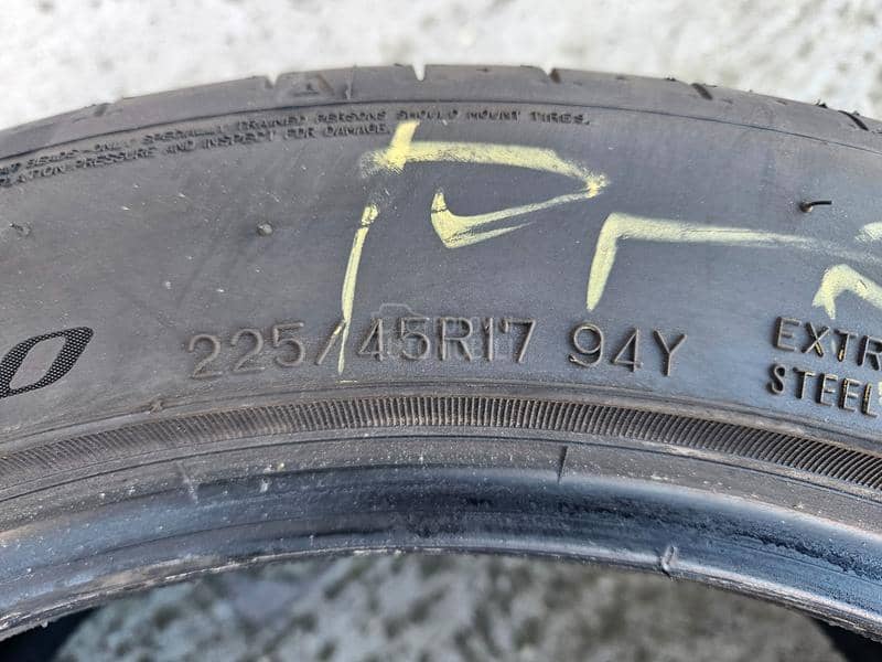 Falken 225/45 R17 Letnja