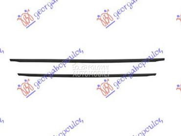 LAJSNA PVC MASKE CRNA (SET 2 K za Peugeot 2008 od 2013. do 2016. god.