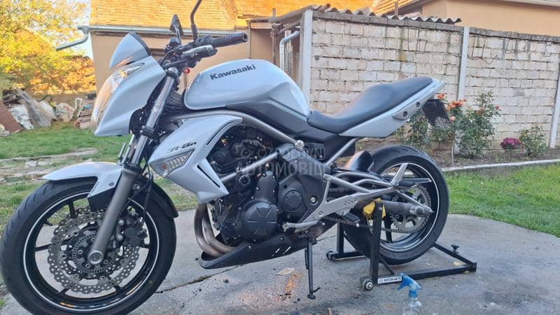 Kawasaki er6n