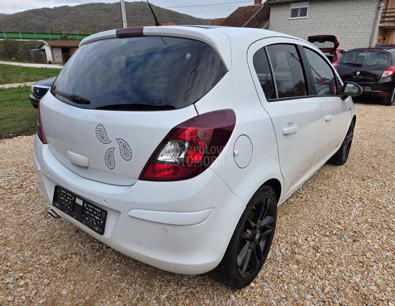 Opel Corsa D 1.4  CH NOVA GLANC
