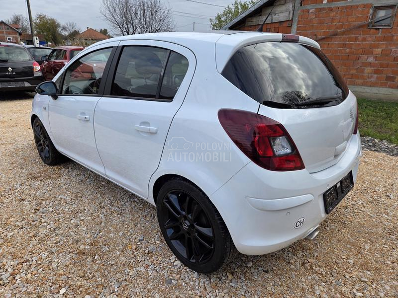 Opel Corsa D 1.4  CH NOVA GLANC
