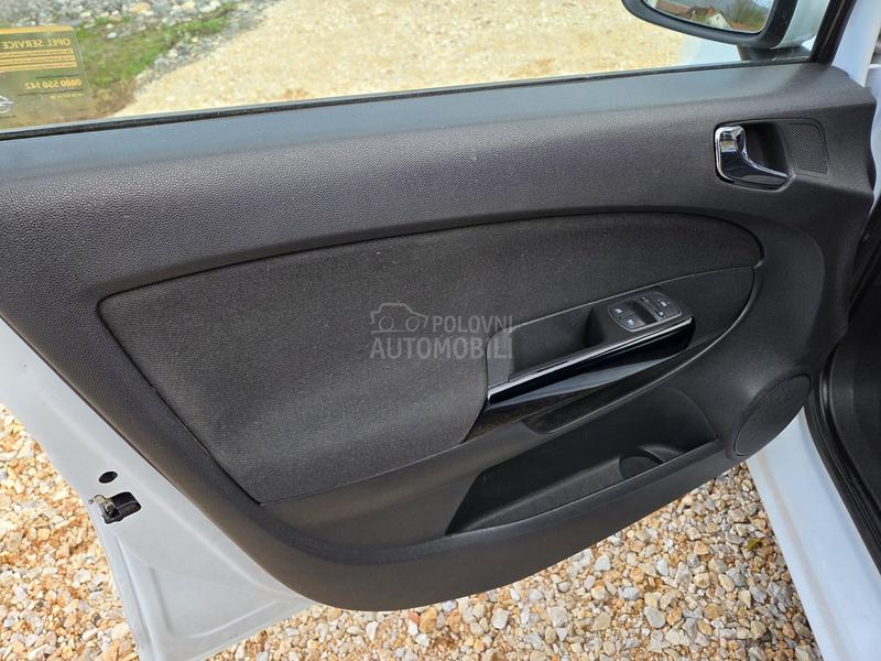 Opel Corsa D 1.4  CH NOVA GLANC