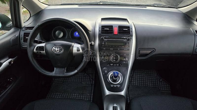 Toyota Auris HYBRID