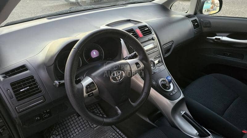 Toyota Auris HYBRID