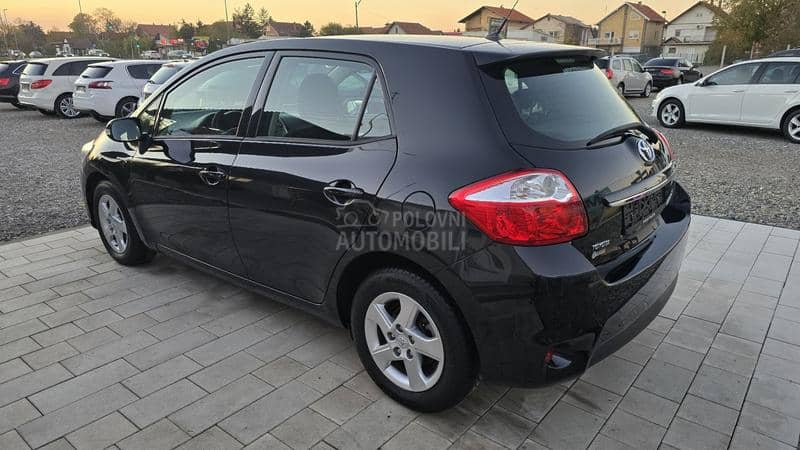 Toyota Auris HYBRID