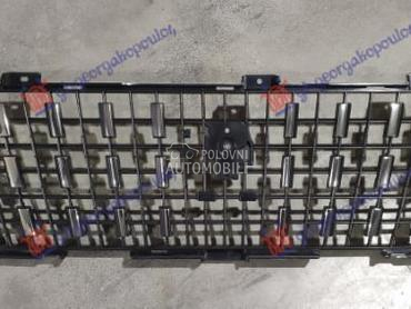 PVC MASKA CRNA (HROM LAJSNE) za Peugeot 2008 od 2016. do 2019. god.