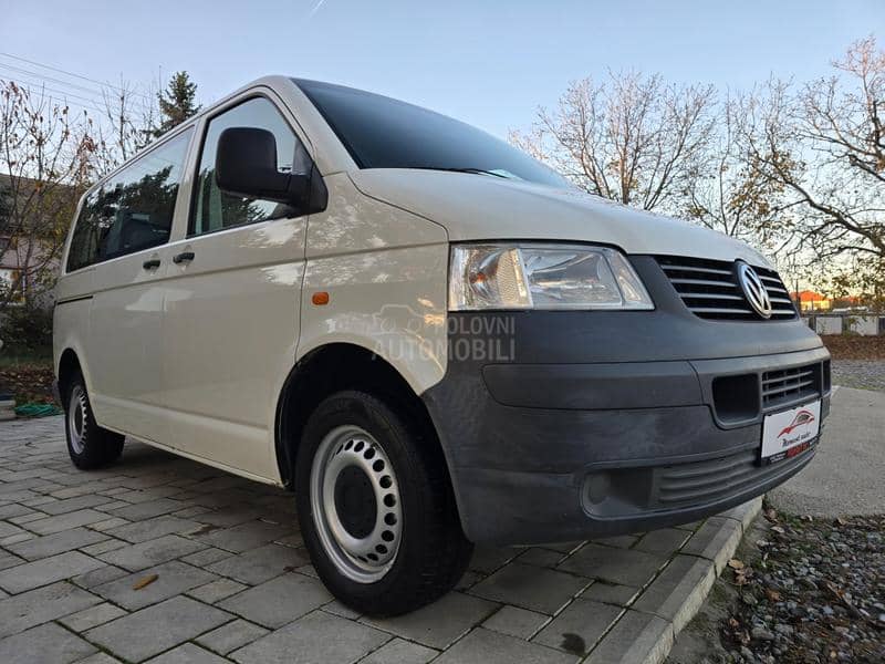 Volkswagen Transporter T5 1.9 tdi
