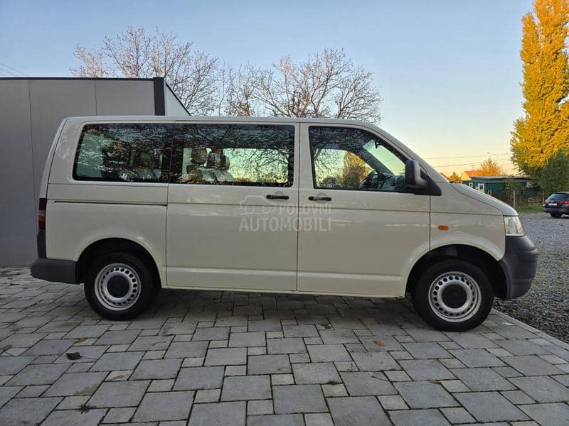 Volkswagen Transporter T5 1.9 tdi