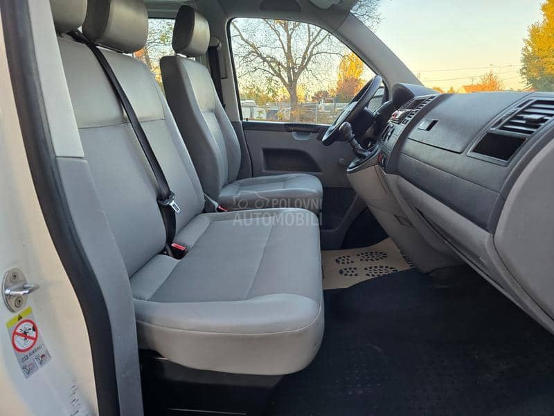 Volkswagen Transporter T5 1.9 tdi