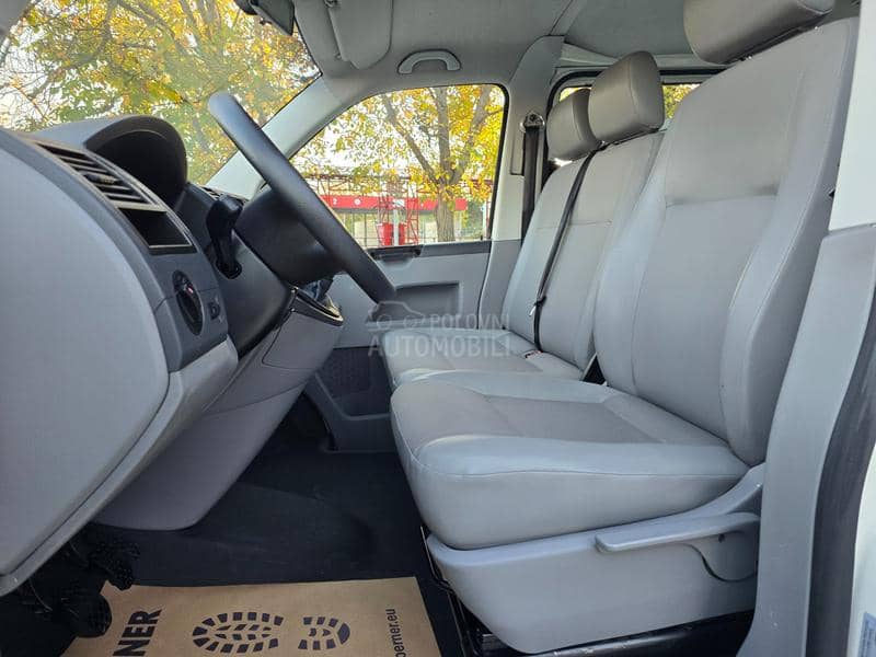 Volkswagen Transporter T5 1.9 tdi