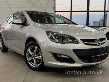 Opel Astra J 1.4T AUT/XEN/NAV CH