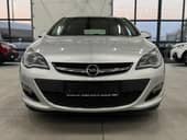 Opel Astra J 1.4T AUT/XEN/NAV CH