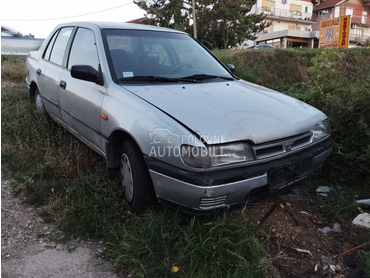 Nissan Sunny 1.4SIX