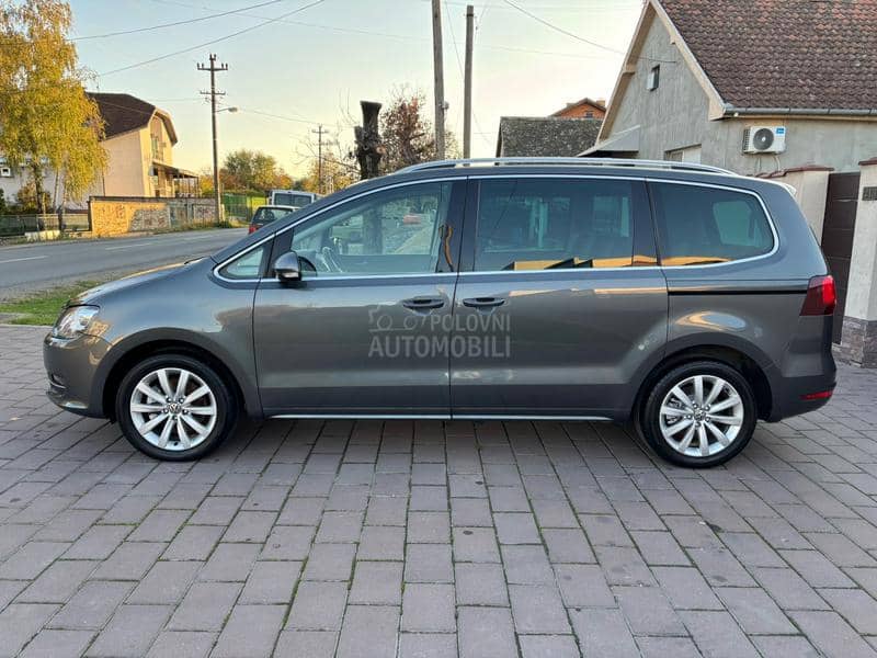 Volkswagen Sharan 2.0TDI DSG HIGHLINE