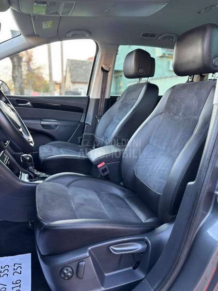 Volkswagen Sharan 2.0TDI DSG HIGHLINE