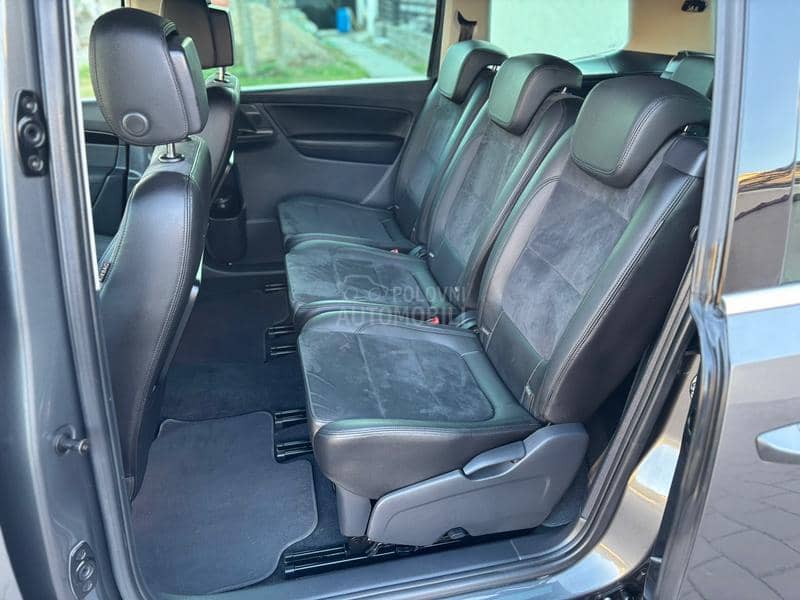 Volkswagen Sharan 2.0TDI DSG HIGHLINE