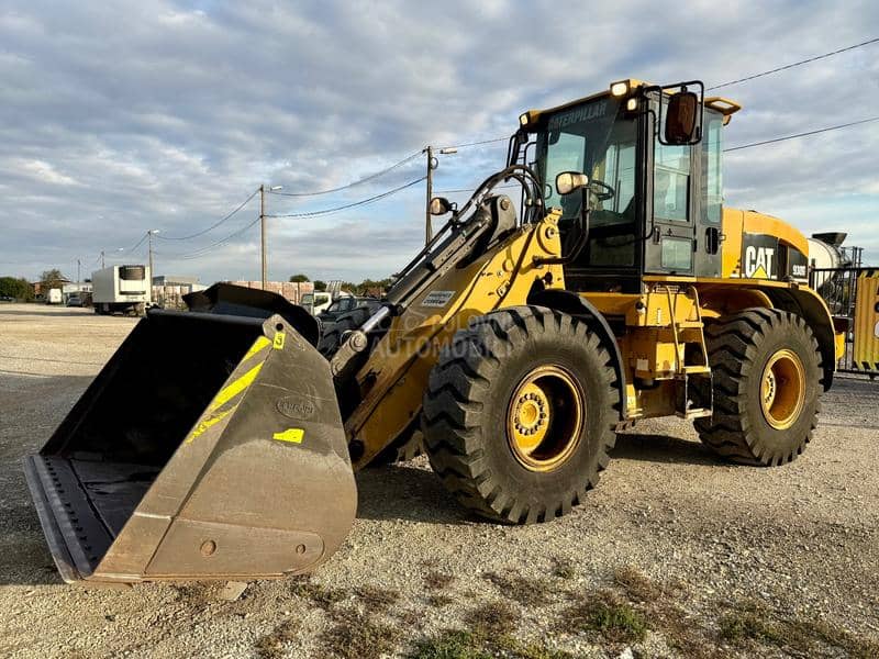 CAT 930G