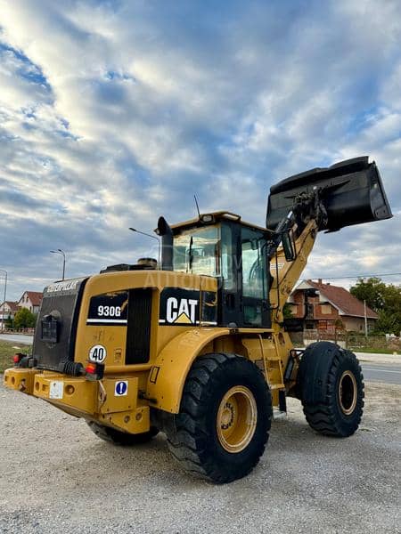 CAT 930G