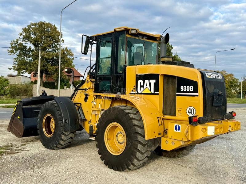 CAT 930G