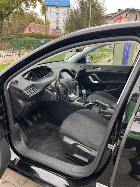 Peugeot 308 1.2 Allure Premium